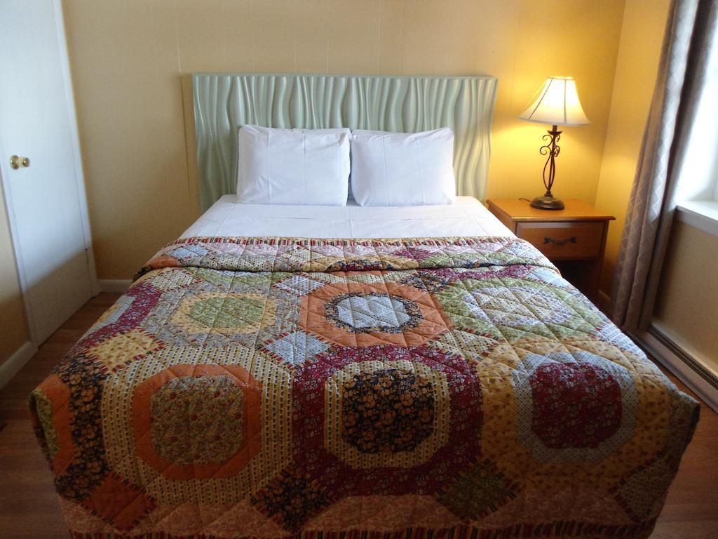 Flower Field Inn And Cottages 스트라우스부르 객실 사진